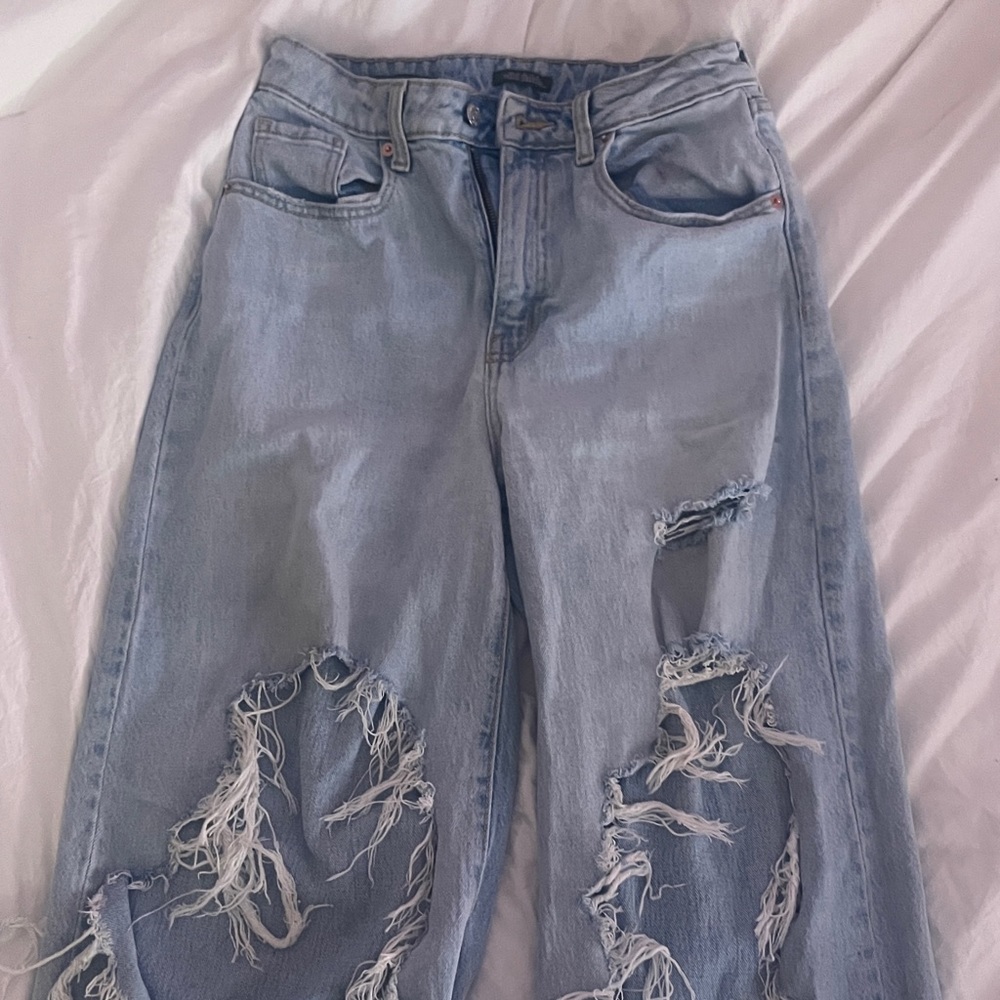 Bundle! 2 pairs of womens size 2 (26 waist) mom jeans